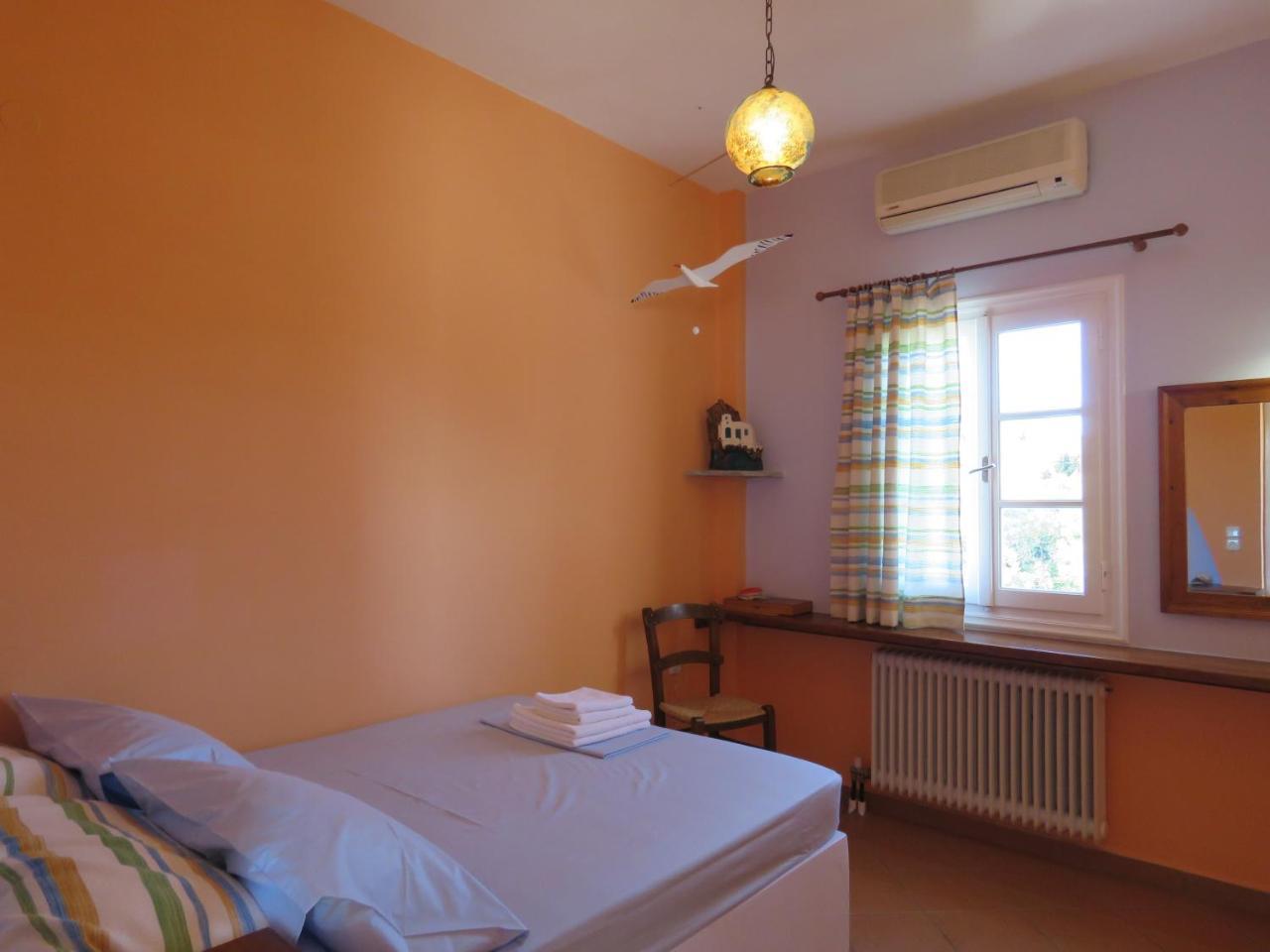 Korali Apartments Galissas Zimmer foto